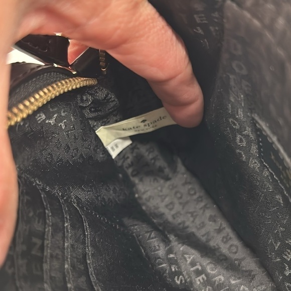 Kate Spade $178 Ivy Street Clover Crossbody Genuine Cowhide Leather Black Gold - Picture 14 of 16